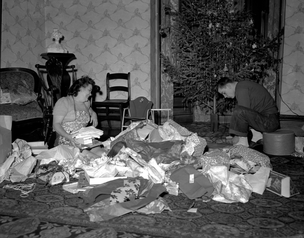 Christmas 1949 Mildred Grace Redhead, Keith Noel Gilchrist