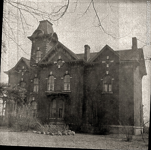 The north side.  The portion on the right side was library that was added on later.  Bedroom, dressing room, maids chambers upstairs with stairway that went all the way to basement