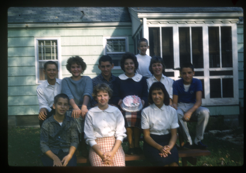 Lnda Jean and friends (Larry Alan Gilchrist in the back)