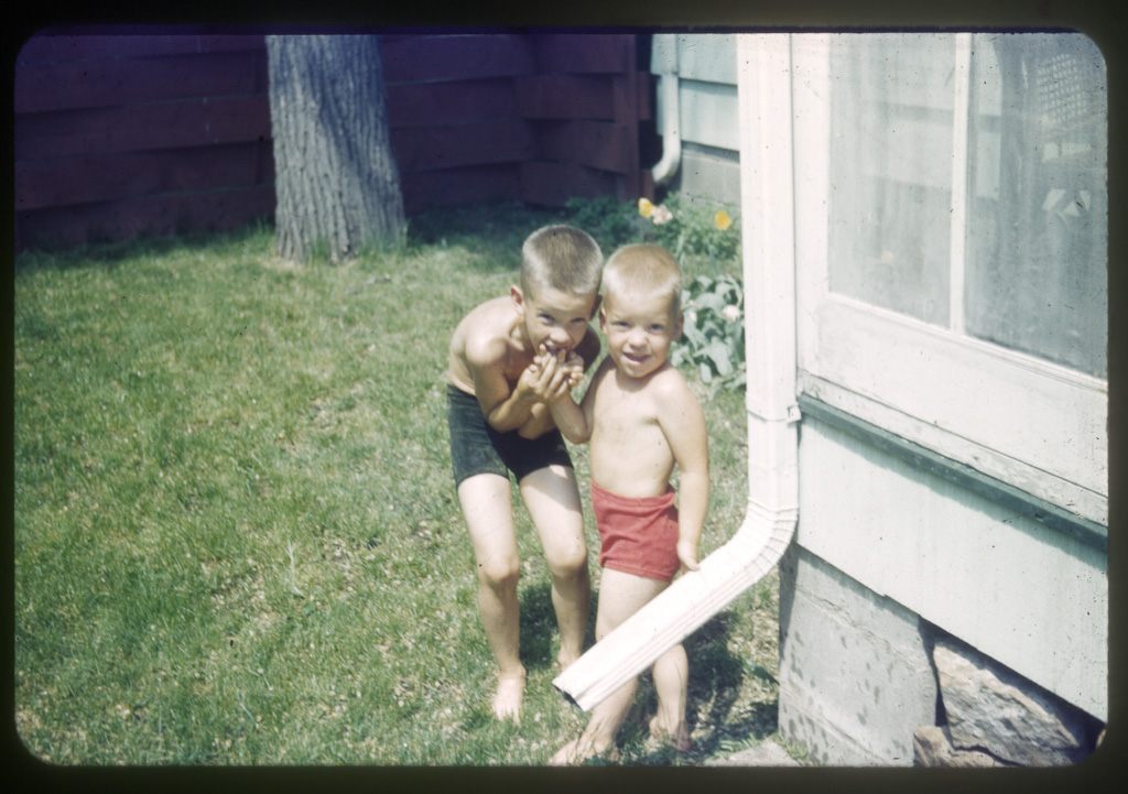Larry Alan Gilchrist, Keith Neal Gilchrist