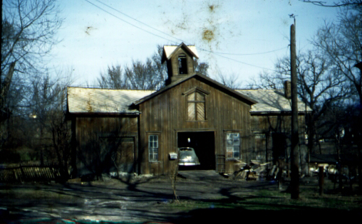 1757 - Barn