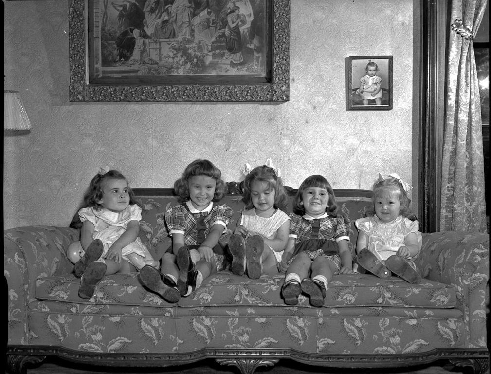 Kell Ann Redhead, ?, Linda Jean Gilchrist, ? Sally Redhead Ross