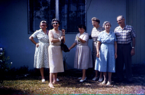 Lil, Nell Redhead, Mildred Grace Crowe Redhead, Ann Redhead, Ann Bromm, Albert