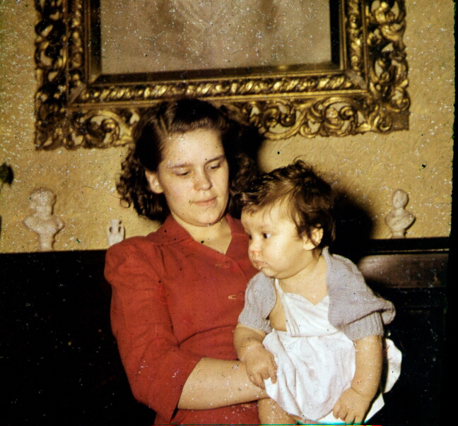 Mildred Joy Redhead Gilchrist, Linda Jean Gilchrist Mollman