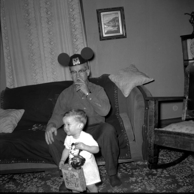Herbert Henry Redhead, Larry Alan Gilchrist