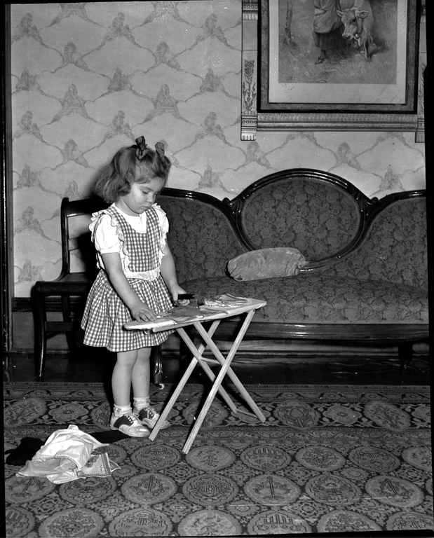 Christmas 1949 - Linda Jean Gilchrist