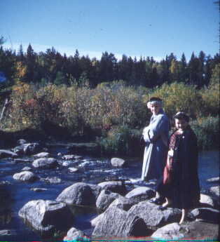 Jennie Squire Redhead, Mildred Grace Crowe Redhead - Twin Pines Resort - Minnesota