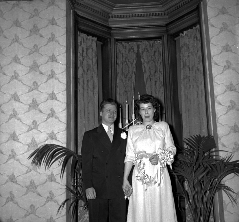 Wesley Dale Redhead, Marjorie Aileen Winemiller Redhead