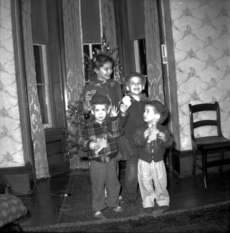 Front: Fred Herbert Redhead, Douglas Seymour Redhead  Back: Linda Jean Gilchrist, Wesley Earl Redhead