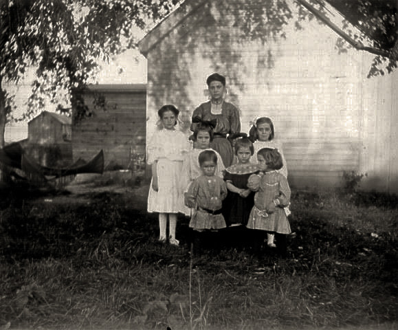 Front: Herbert Henry Redhead, Vona Redhead, Ada Redhead, Middle: Nell Redhead, Helen Redhead Back: Ann Redhead, Marjorie Redhead Please note - these - names are correct assignments may not be