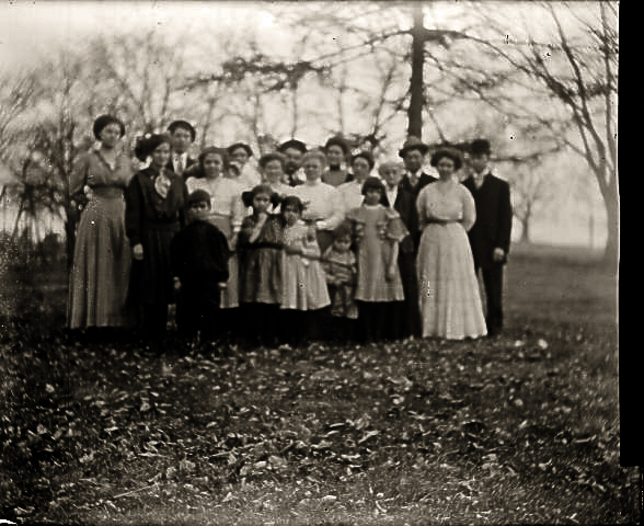 Redhead family picnic